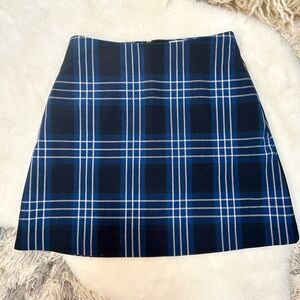 EUC - Wilfred Classic Mini Skirt
